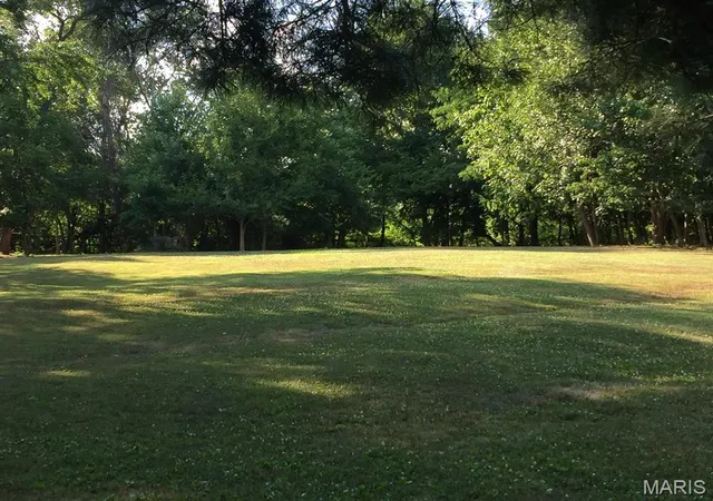 Photo 1 of Land at 13232 East Ln, Saint Louis, MO 63128 | MLS# MIS24060294 | | Sold on 2025-12-23