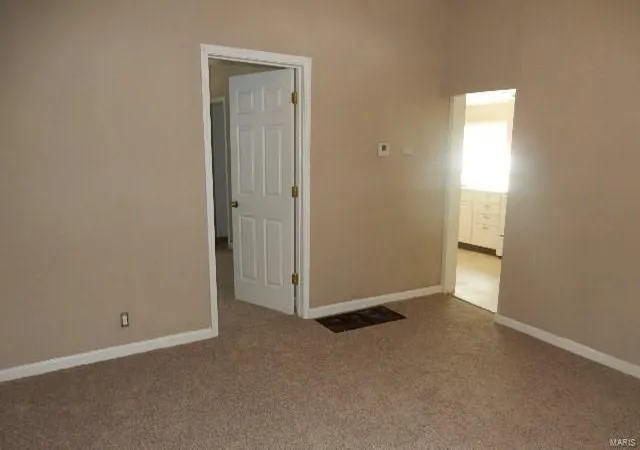 Photo 3 of Single Family Residence at 9928 Meadow Ave, Saint Louis, MO 63125 | MLS# MIS24060517 | | Sold on 2025-05-08