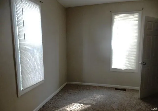 Photo 4 of Single Family Residence at 9928 Meadow Ave, Saint Louis, MO 63125 | MLS# MIS24060517 | | Sold on 2025-05-08