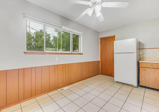 Photo 4 of Single Family Residence at 1748 Grafton Dr, Saint Louis, MO 63136 | MLS# MIS24060665 | | Sold on 2025-01-21