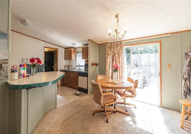 Photo 4 of Single Family Residence at 16205 Hickory Lane, Saint Robert, MO 65584 | MLS# MIS24061517 | | Sold on 2024-12-23