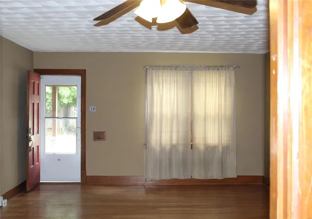 Photo 3 of Single Family Residence at 8724 David Ave, Saint Louis, MO 63114 | MLS# MIS24061791 |  | Sold on 2024-10-15