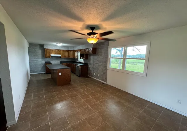 Photo 5 of Single Family Residence at 14755 Mo-72, Patton, MO 63662 | MLS# MIS24062340 | | Sold on 2025-04-18