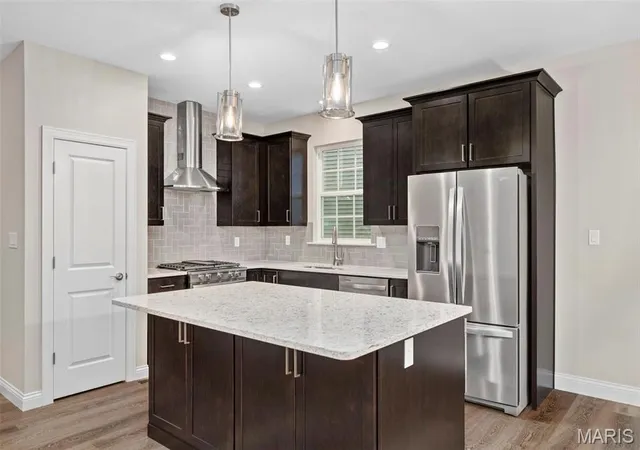 2nd image of 1 Lansford @ Ryehill Manor, St Peters, MO 63376 | MLS# MIS24062532