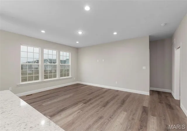 3rd image of 1 Lansford @ Ryehill Manor, St Peters, MO 63376 | MLS# MIS24062532