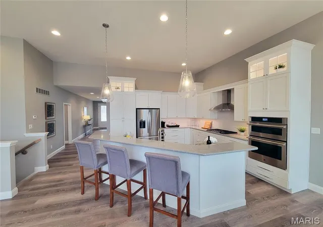 4th image of 1 Whitehall @ Ryehill Manor, St Peters, MO 63376 | MLS# MIS24062547