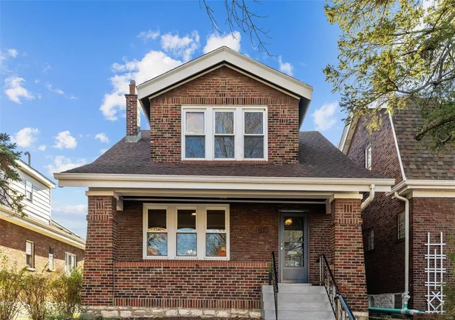 Single Family Residence at 3918 Meramec St, Saint Louis, MO 63116 | MLS# MIS24063230 | | Sold on 2024-12-23
