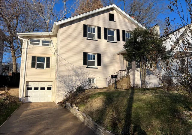 Single Family Residence at 517 Sunnyside Ave, Saint Louis, MO 63119 | MLS# MIS24063285 | | Sold on 2025-06-06