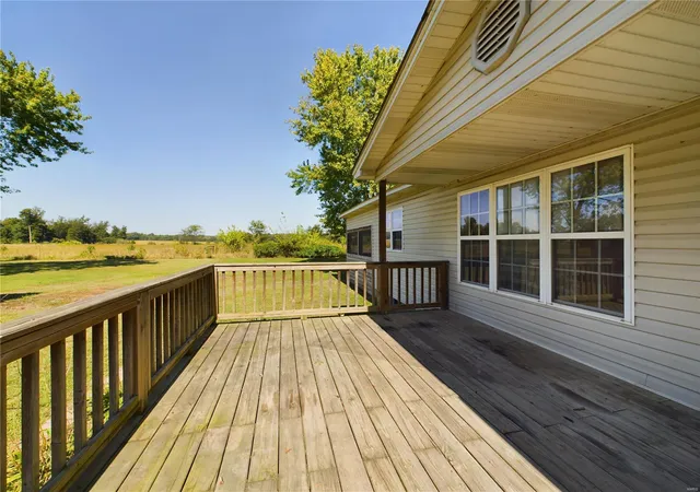 Photo 5 of Single Family Residence at 17752 County Road 481, Dudley, MO 63936 | MLS# MIS24063406 | | Sold on 2025-02-14