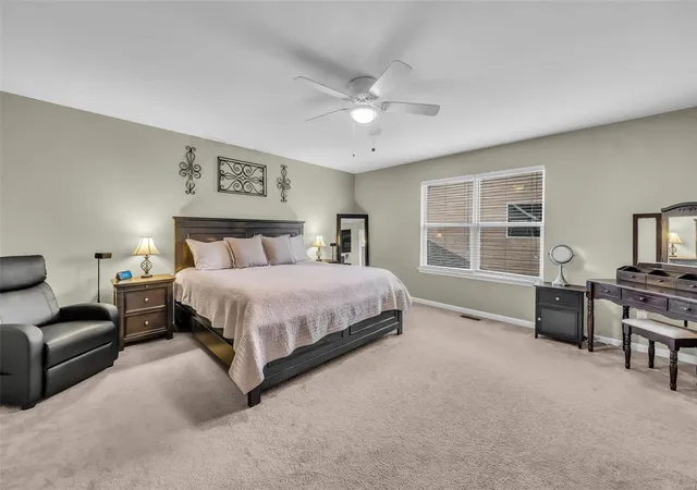 Photo 4 of Single Family Residence at 404 Wynding Gate Dr, Lake Saint Louis, MO 63367 | MLS# MIS24063415 |  | Sold on 2025-01-03