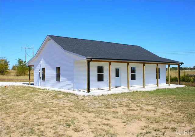 Photo 2 of Single Family Residence at 25 Private Road 2454, Huntsville, MO 65259 | MLS# MIS24063539 | | Sold on 2025-11-07