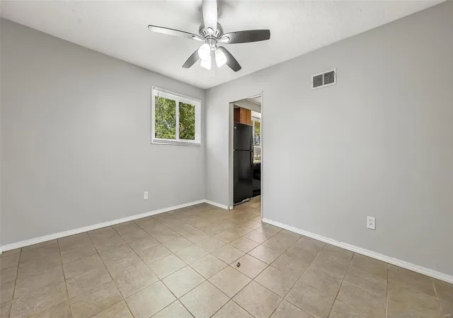 Photo 4 of Single Family Residence at 12103 Larimore Rd, Saint Louis, MO 63138 | MLS# MIS24063986 | | Sold on 2025-01-16