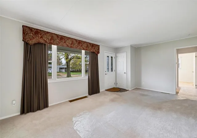 Photo 2 of Single Family Residence at 4631 Heege Rd, Saint Louis, MO 63123 | MLS# MIS24064517 | | Sold on 2024-12-19
