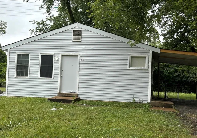 Photo 1 of Single Family Residence at 11922 Criterion Ave, Saint Louis, MO 63138 | MLS# MIS24064541 | | Sold on 2024-12-20