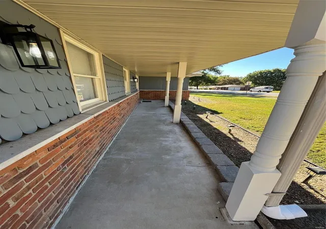 Photo 1 of Single Family Residence at 5109 Towne Centre, Saint Louis, MO 63128 | MLS# MIS24064939 | | Sold on 2025-03-24