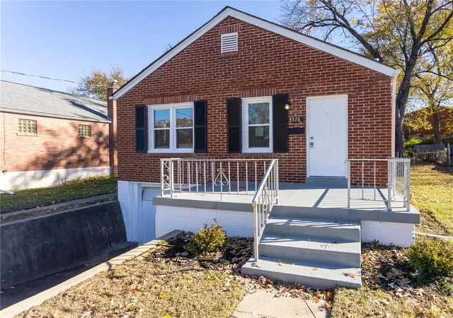 Single Family Residence at 3526 Calvert Ave, Saint Louis, MO 63114 | MLS# MIS24065262 | | Sold on 2025-02-14