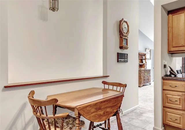 Photo 4 of Condominium at 12767 Bennington Common Ln, Saint Louis, MO 63146 | MLS# MIS24065277 |  | Sold on 2025-01-21