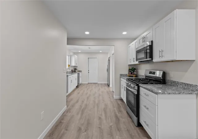 Photo 4 of Single Family Residence at 3414 Regal Pl, Saint Louis, MO 63139 | MLS# MIS24066151 | | Sold on 2025-02-11
