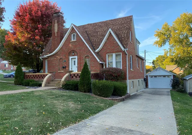 Photo 3 of Single Family Residence at 437 Stark Blvd, Hermann, MO 65041 | MLS# MIS24066202 | | Sold on 2025-07-02