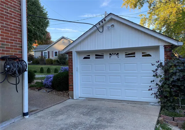 Photo 4 of Single Family Residence at 437 Stark Blvd, Hermann, MO 65041 | MLS# MIS24066202 | | Sold on 2025-07-02