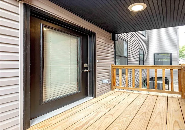 Photo 2 of Single Family Residence at 3412 Oregon Ave, Saint Louis, MO 63118 | MLS# MIS24066365 | | Sold on 2025-01-29