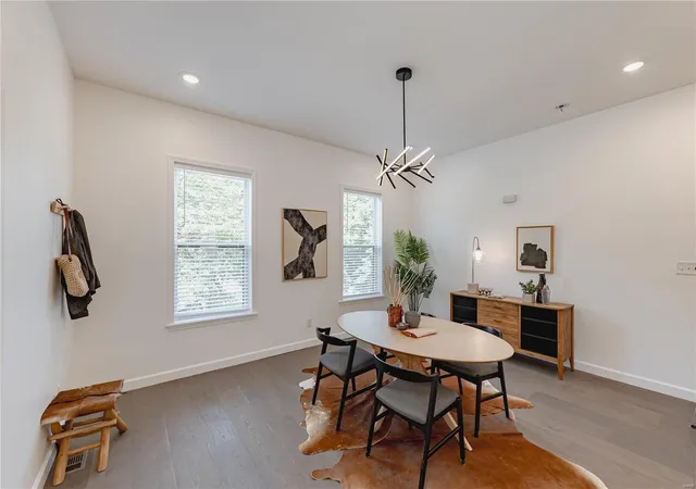Photo 3 of Single Family Residence at 3412 Oregon Ave, Saint Louis, MO 63118 | MLS# MIS24066365 | | Sold on 2025-01-29