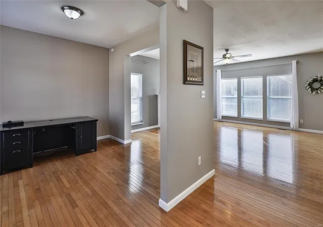 Photo 2 of Single Family Residence at 600 Capri Wy, Saint Peters, MO 63304 | MLS# MIS24066688 |  | Sold on 2025-01-17