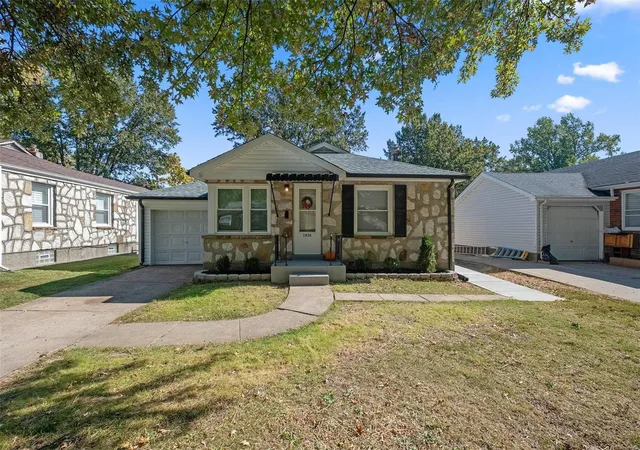 Photo 1 of Single Family Residence at 1936 Stillwater Dr, Saint Louis, MO 63114 | MLS# MIS24066759 | | Sold on 2025-01-31