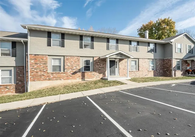 Photo 1 of Condominium at 2294 Highland Hill Dr #H, Saint Peters, MO 63376 | MLS# MIS24067196 |  | Sold on 2024-12-20