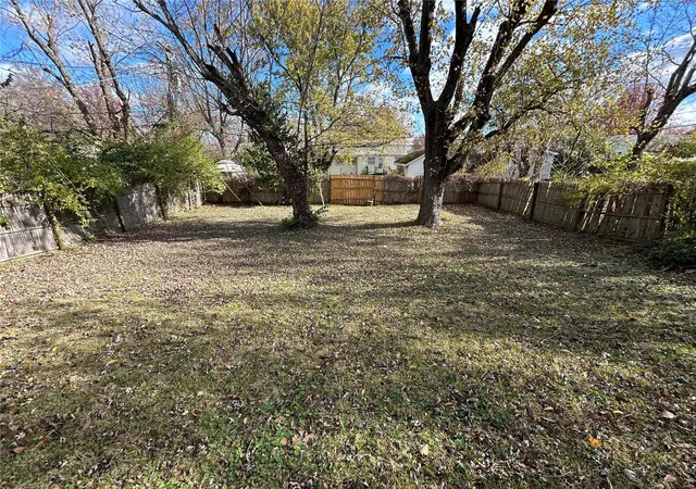 Photo 1 of Single Family Residence at 10362 Renfrew Dr, Saint Louis, MO 63137 | MLS# MIS24067291 | | Sold on 2025-01-14