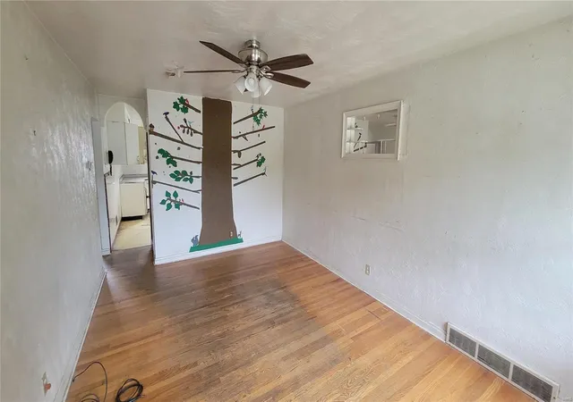 Photo 1 of Single Family Residence at 2134 Esther Ave, Saint Louis, MO 63139 | MLS# MIS24067544 |  | Sold on 2024-12-30
