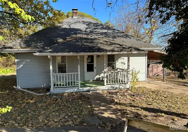 Photo 1 of Single Family Residence at 205 E Kansas City St E, Bland, MO 65014 | MLS# MIS24067678 | | Sold on 2025-05-23