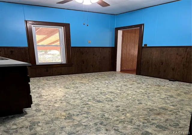 Photo 5 of Single Family Residence at 205 E Kansas City St E, Bland, MO 65014 | MLS# MIS24067678 | | Sold on 2025-05-23