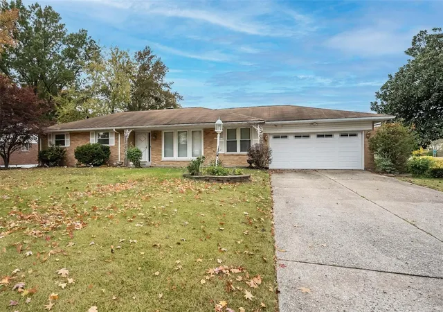 Photo 2 of Single Family Residence at 11625 Norgate Dr, Saint Louis, MO 63138 | MLS# MIS24067688 |  | Sold on 2025-01-03