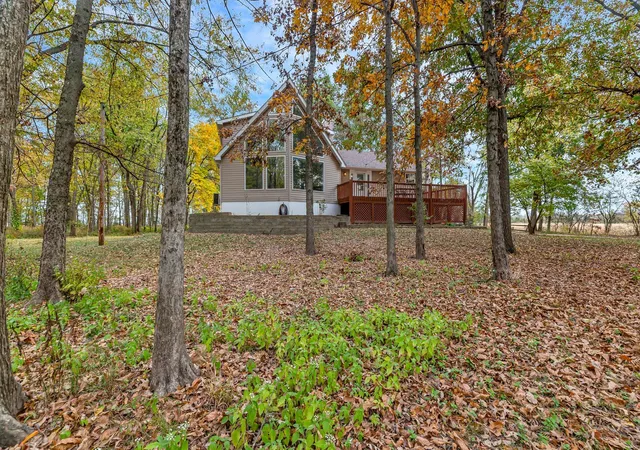 Single Family Residence at 1230 Silvers Rd, Saint Peters, MO 63376 | MLS# MIS24068172 | | Sold on 2025-02-05