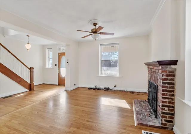Photo 5 of Single Family Residence at 7235 El Moro Ave, Saint Louis, MO 63117 | MLS# MIS24068755 | | Sold on 2025-02-04