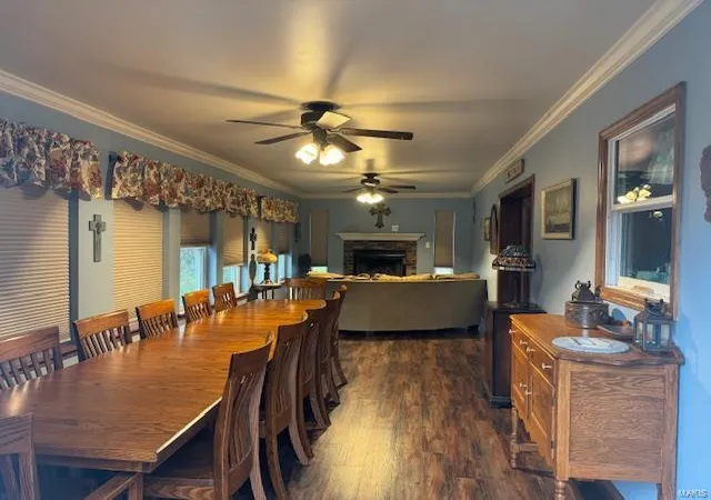 Photo 2 of Single Family Residence at 5892 Rockland Ln, Saint Louis, MO 63129 | MLS# MIS24069004 | | Sold on 2025-02-24