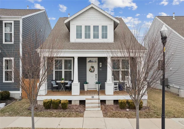 Single Family Residence at 3508 Broad St, Saint Charles, MO 63301 | MLS# MIS24069672 | | Sold on 2025-05-23