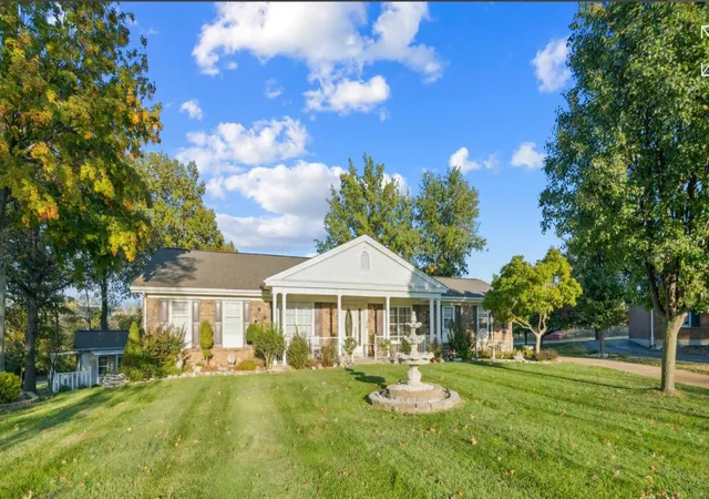 Photo 1 of Single Family Residence at 12117 Royalwood Ct, Saint Louis, MO 63141 | MLS# MIS24069793 |  | Sold on 2025-03-12