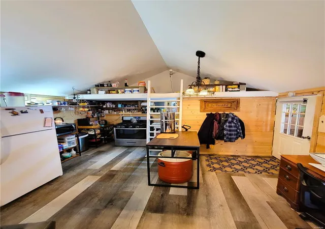Photo 4 of Single Family Residence at 1528 Warrior Path, Hermann, MO 65041 | MLS# MIS24069850 | | Sold on 2025-06-06