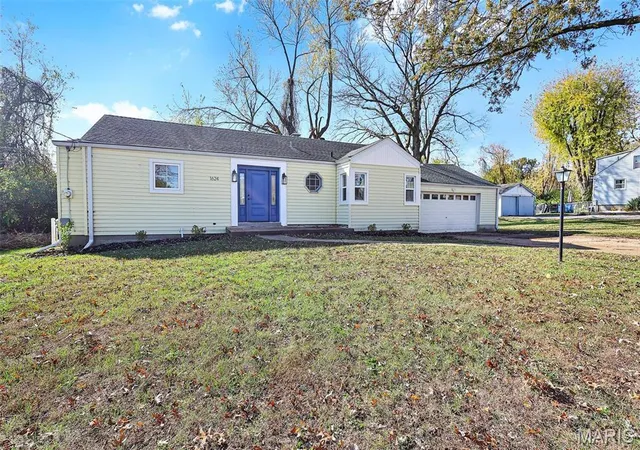 Photo 2 of Single Family Residence at 1624 Talisman Ln, Saint Louis, MO 63138 | MLS# MIS24069897 |  | Sold on 2025-09-18