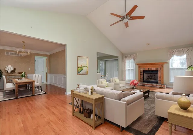 Photo 4 of Villa at 4506 Von Talge Trails Court, Saint Louis, MO 63128 | MLS# MIS24069937 | | Sold on 2025-02-06