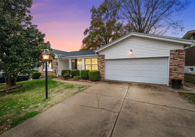 Photo 1 of Single Family Residence at 8833 Forest Heights Dr, Saint Louis, MO 63123 | MLS# MIS24070152 |  | Sold on 2025-01-13