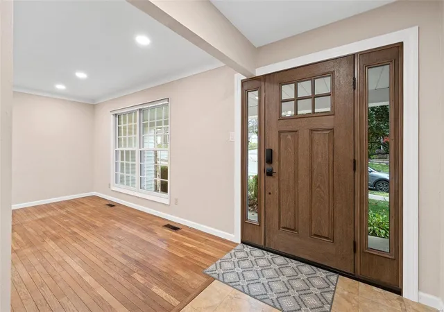 Photo 2 of Single Family Residence at 8833 Forest Heights Dr, Saint Louis, MO 63123 | MLS# MIS24070152 |  | Sold on 2025-01-13