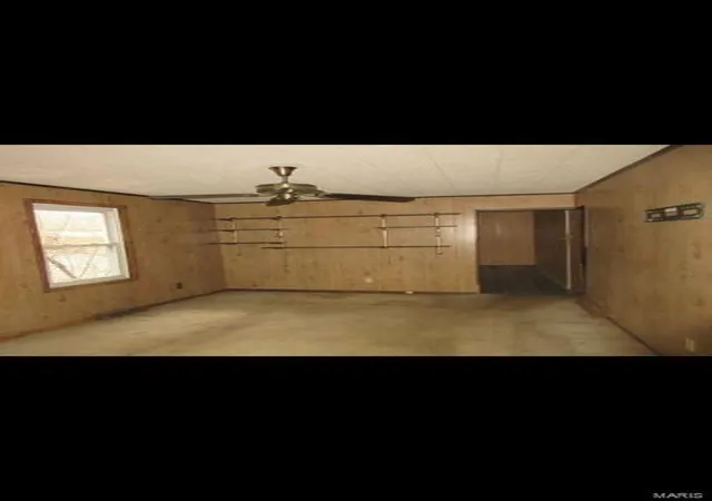 Photo 3 of Single Family Residence at 10059 Baron Dr, Saint Louis, MO 63136 | MLS# MIS24070483 |  | Sold on 2025-02-03