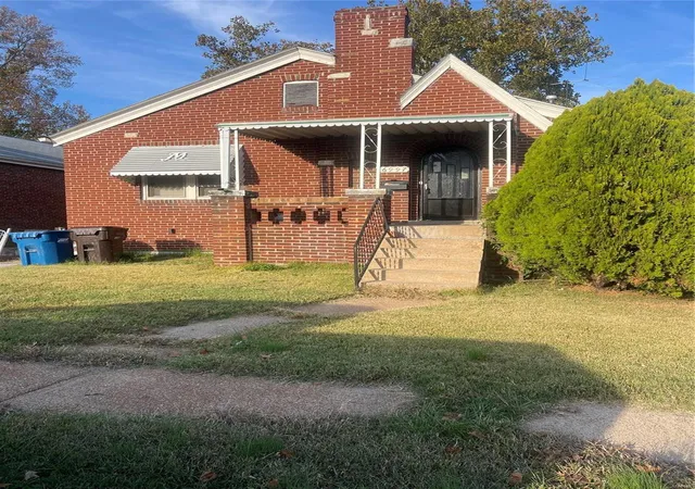1st image of 6997 Woodrow Ave, Saint Louis, MO 63121 | MLS# MIS24070560