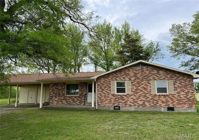 Photo 4 of Single Family Residence at 15274 Hwy C, Advance, MO 63730 | MLS# MIS24070712 | | Sold on 2025-07-31