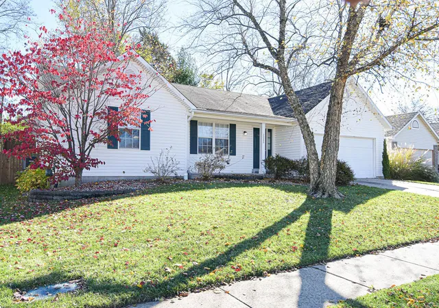 Photo 4 of Single Family Residence at 2080 Graystone Dr, Saint Charles, MO 63303 | MLS# MIS24070796 |  | Sold on 2024-12-27