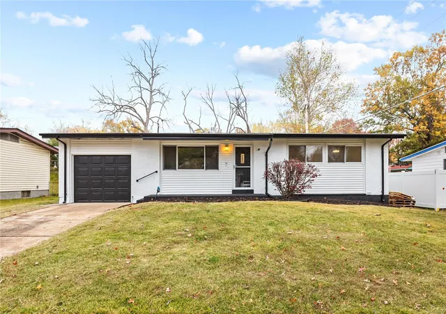Single Family Residence at 1639 Chesley Dr, Saint Louis, MO 63136 | MLS# MIS24070814 | | Sold on 2025-01-10