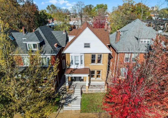 Single Family Residence at 3927 Castleman Ave, Saint Louis, MO 63110 | MLS# MIS24070843 | | Sold on 2025-01-15